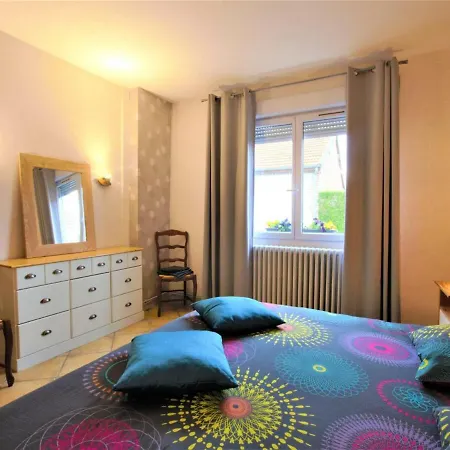 Mery-sur-seine, 5 Pieces, 8 Personnes - Fr-1-543-90 *